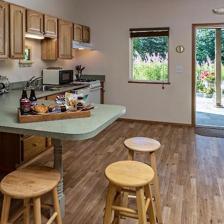 Alaska Garden Gate B&B パーマー エクステリア 写真